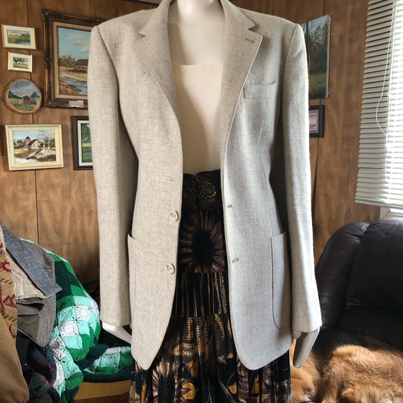 Gorgeous Vintage Oversized Wool Blazer - Picture 5 of 12